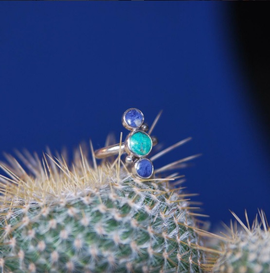 handgemaakte sieraden door annemarie haven - zilveren edelsteen ring blauw met turkoois