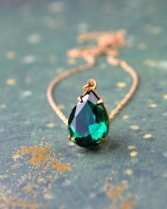 smaragd-edelstenen-beads&basics